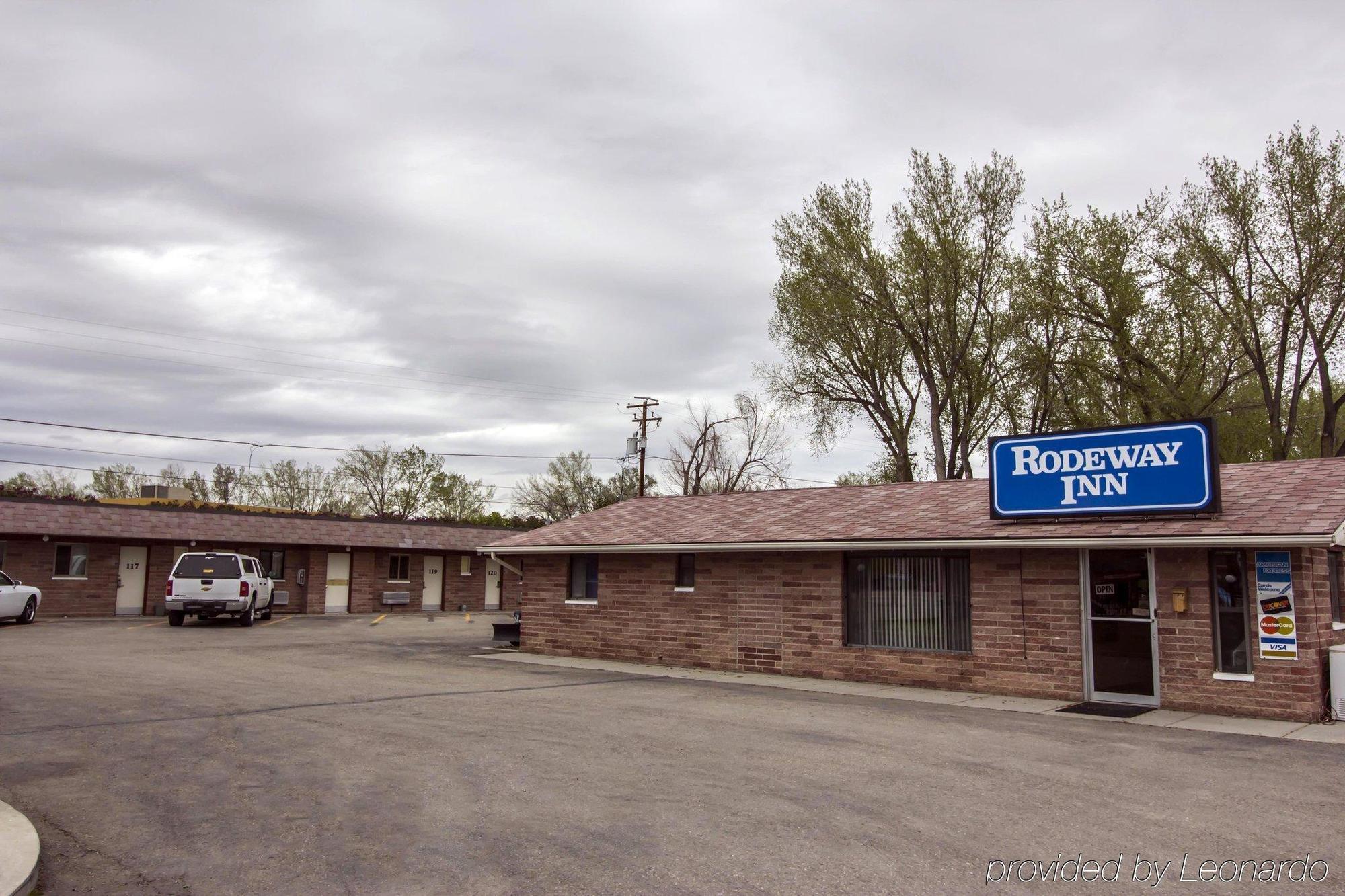 Rodeway Inn Buffalo Exterior photo